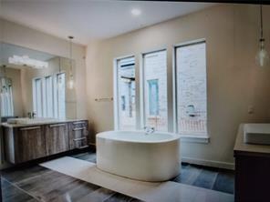 Building Photo - 1405 Ellicott Dr