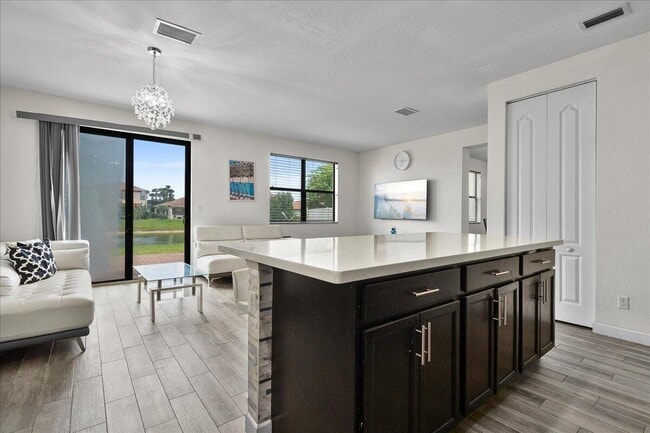 Building Photo - 6021 Night Heron Ct