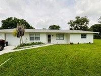 Building Photo - 5213 Hummingbird Way