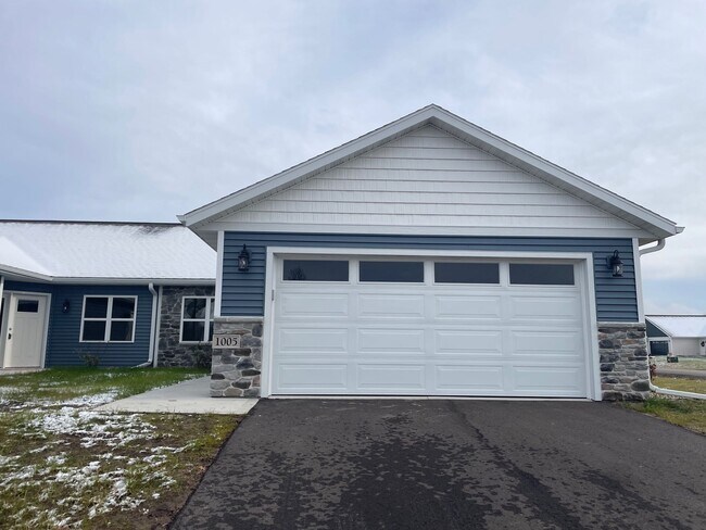 Building Photo - 1005 Morning Star Ln