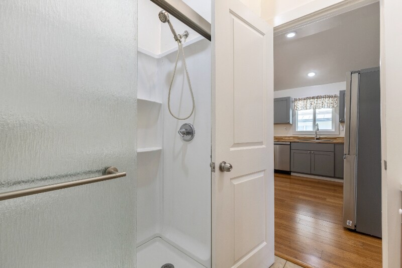 Building Photo - 534 Kaikoo St