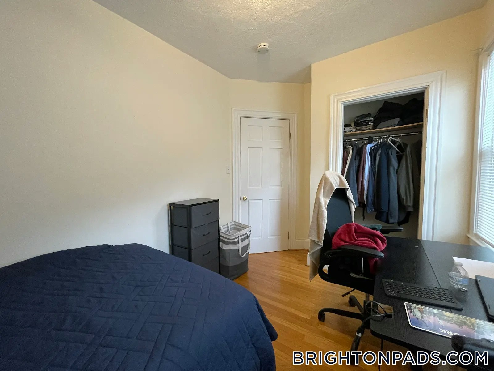 Building Photo - 65 Fairbanks St