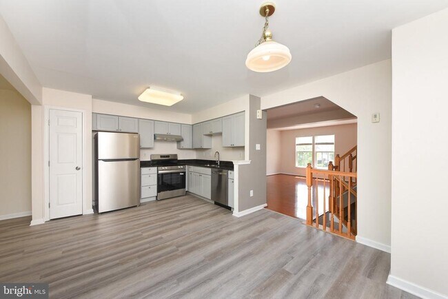 Building Photo - 401 Jene Ct