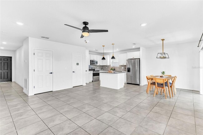 Building Photo - 747 Citrus Isle Dr