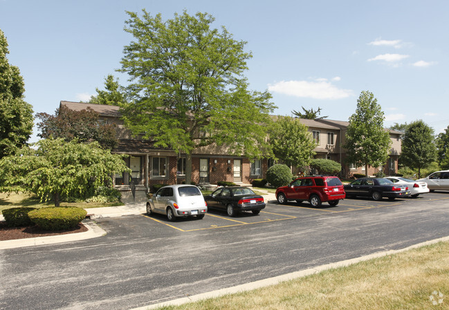 Building Photo - Forest Hills Cooperative Townhouses