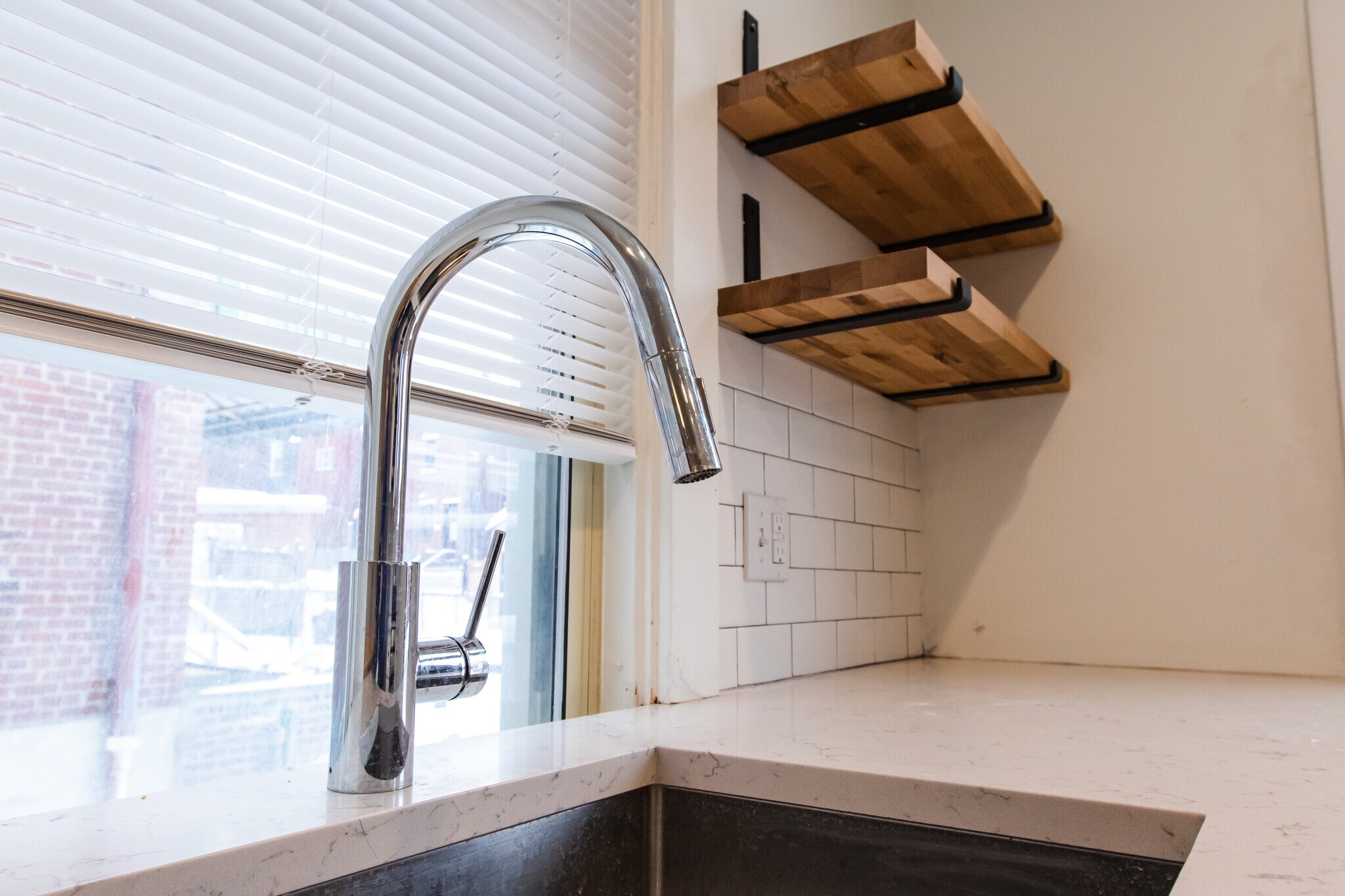 Building Photo - 226 45th St