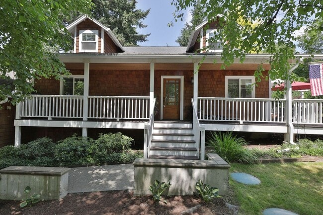 Building Photo - 2273 Lori Dr