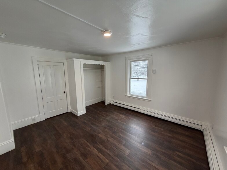 Building Photo - 66 3rd St