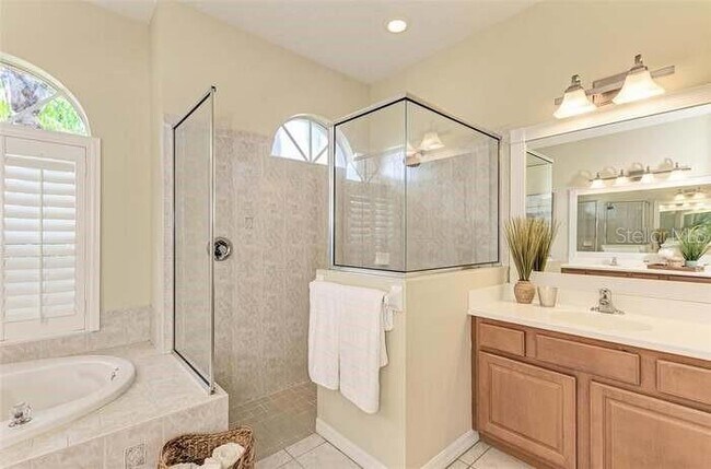 Building Photo - 6349 Royal Tern Cir