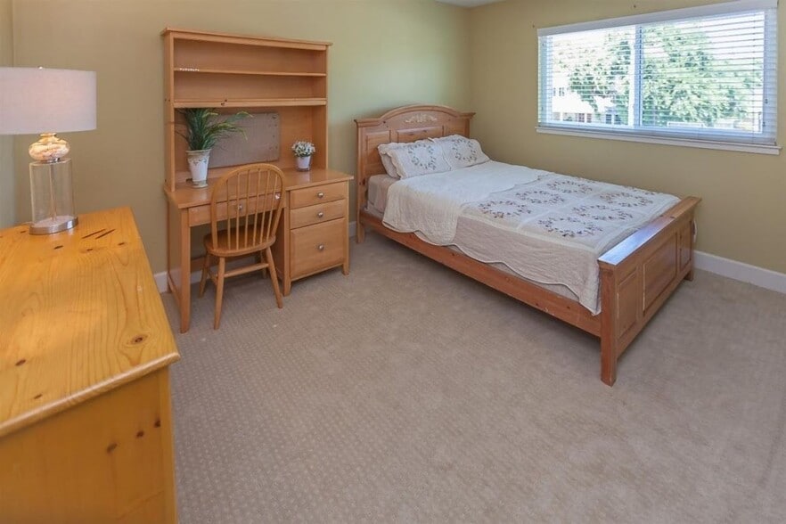 Building Photo - 6677 Mount Forest Dr