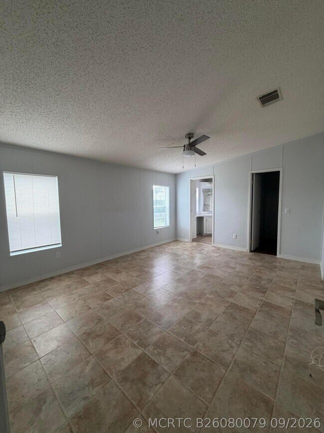 Building Photo - 8179 Sandwedge Terrace