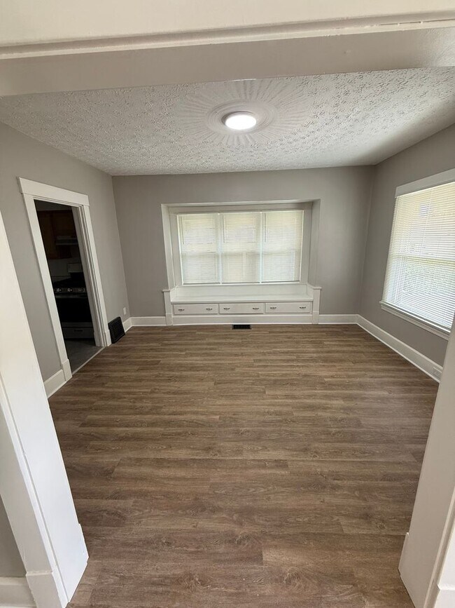 Building Photo - Completely remodeled 3 Bedroom 2 Story Homes for Rent