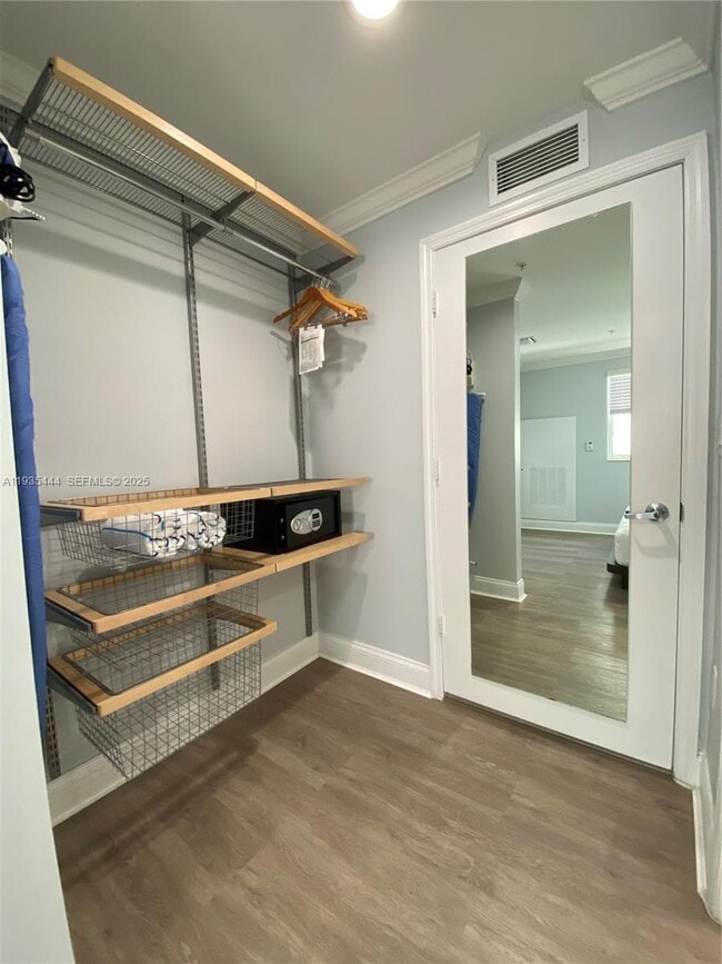 Building Photo - 1750 NW 107th Ave