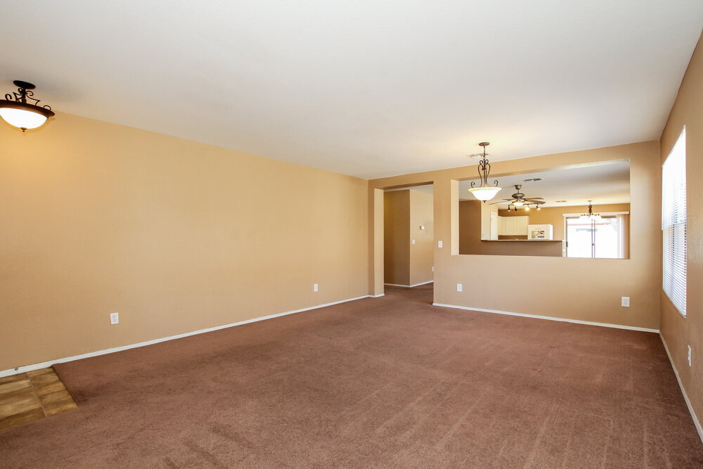 Building Photo - 3012 W Running Deer Trail