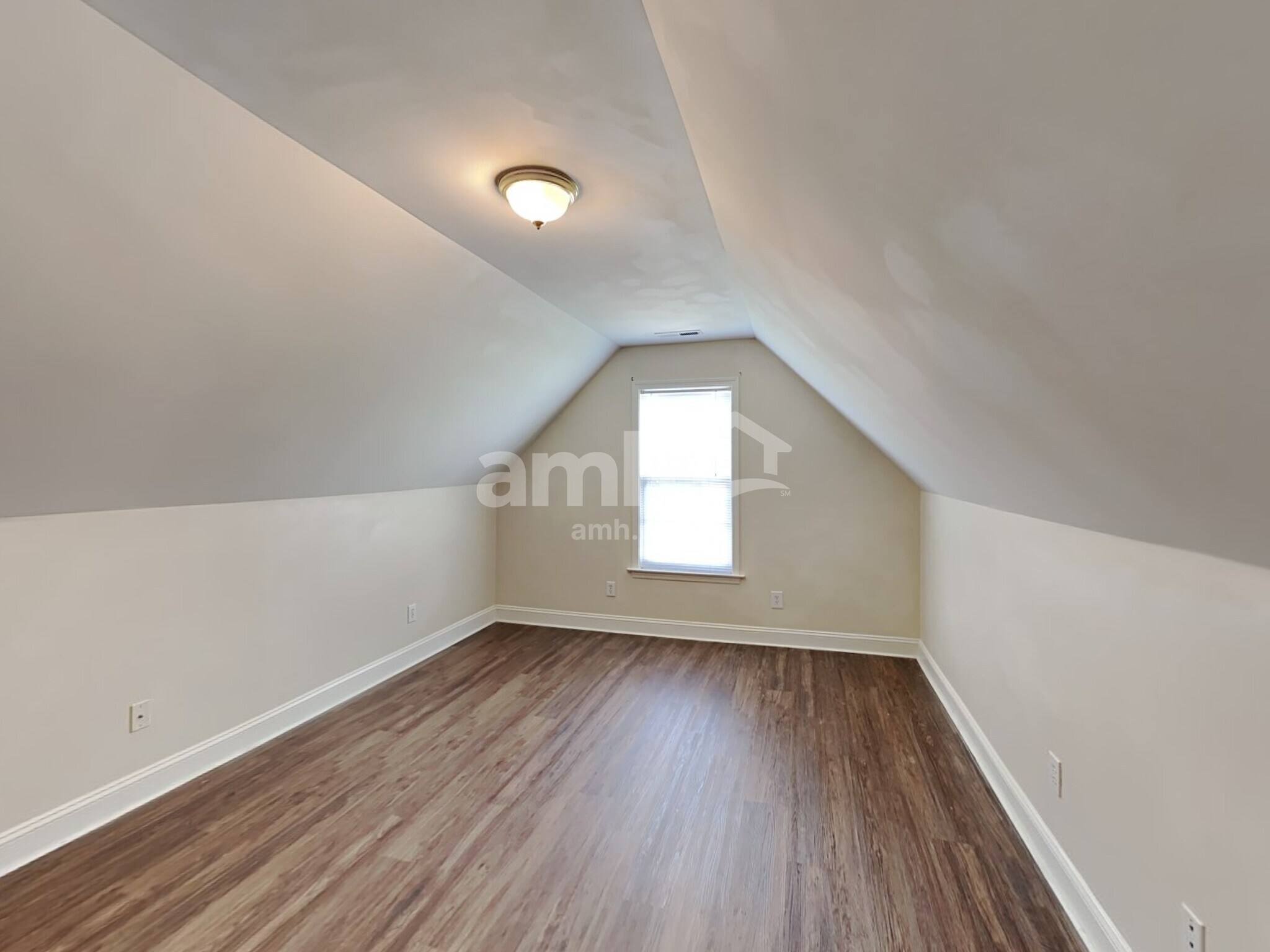 Building Photo - 112 Spalding Ln