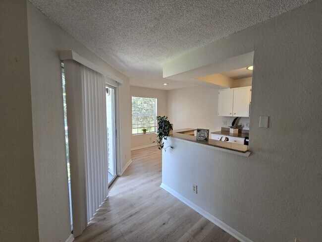 Building Photo - Charming 1 Bed 1 Bath in I District of Orl...