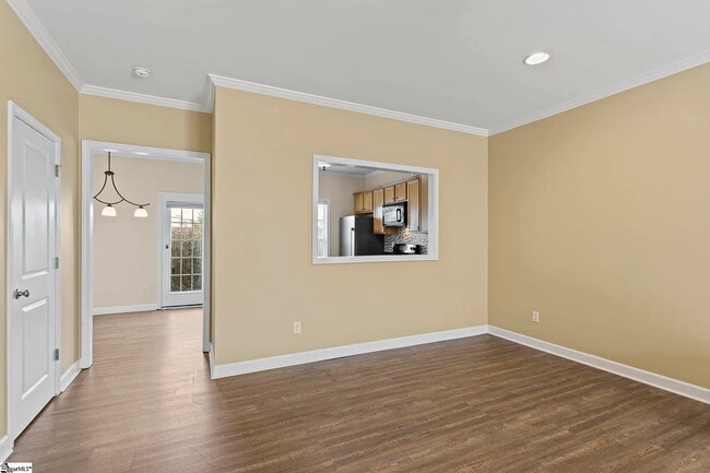 Building Photo - 215 Ashby Dr