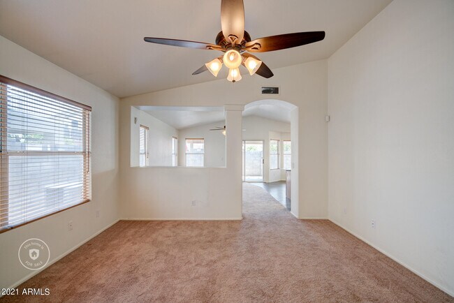 Building Photo - 2697 S 156th Dr