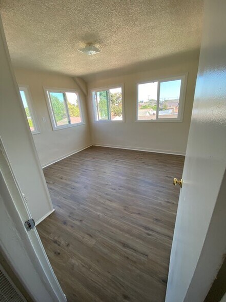 Bedroom 1 - 9226 Elizabeth Ave