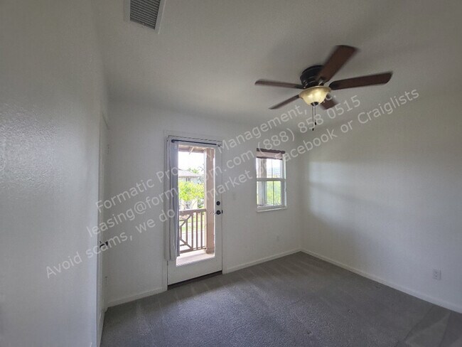 Building Photo - Elegant 4-Bedroom Home with Loft in Presti...
