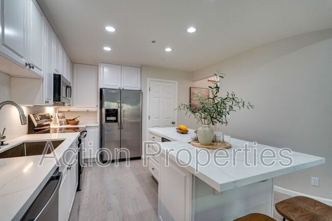 Building Photo - 20233 Joseph Cir