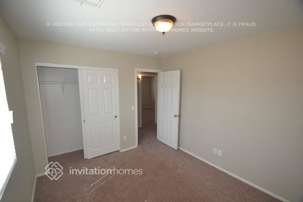 Building Photo - 13029 W Lisbon Ln