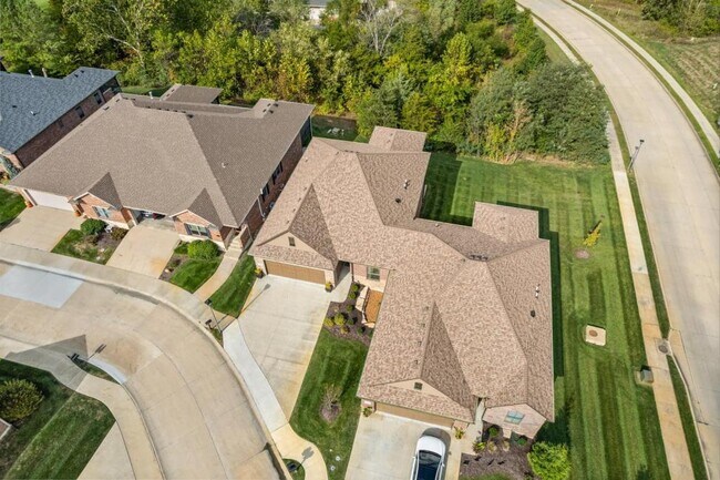 Building Photo - 5709 Bower Ln