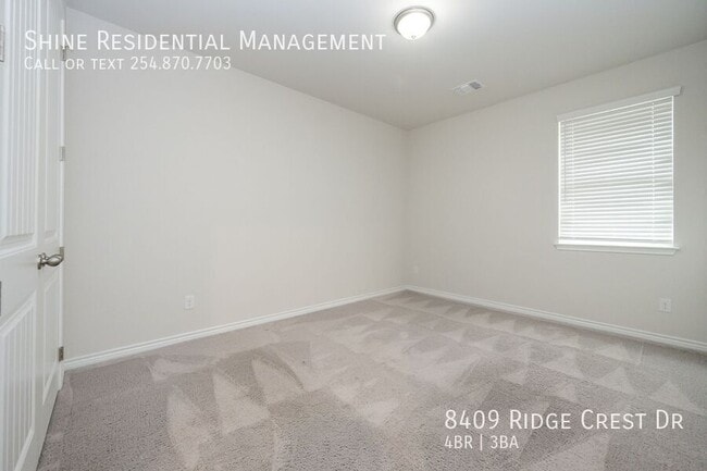 Building Photo - 8409 Ridge Crest Dr