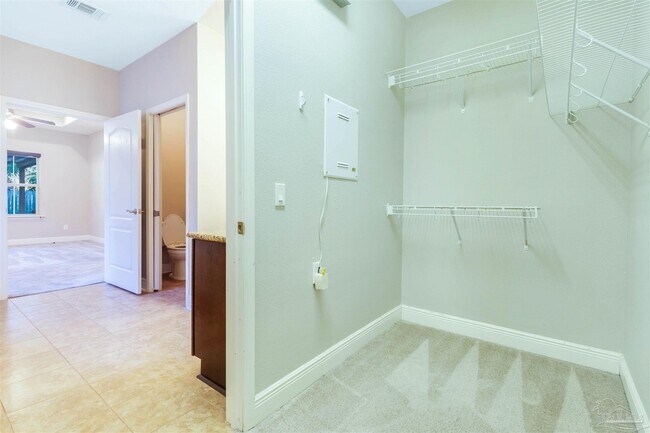 Building Photo - 3934 Fielding Ct