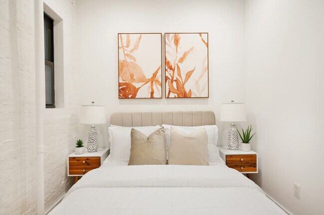 Building Photo - 1290 1st Ave