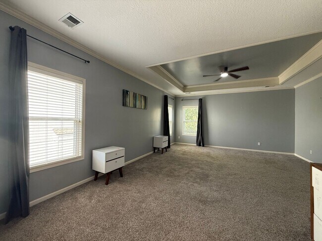Building Photo - 13817 Hauser St