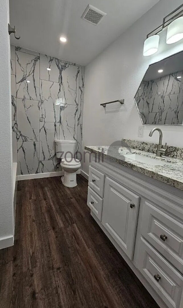 Building Photo - 1226 E Campbell Ave