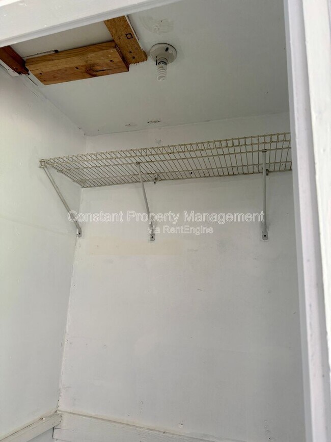 Building Photo - 4357 Azalea Dr