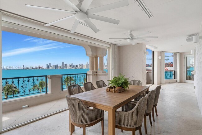 Building Photo - 5242 Fisher Island Dr