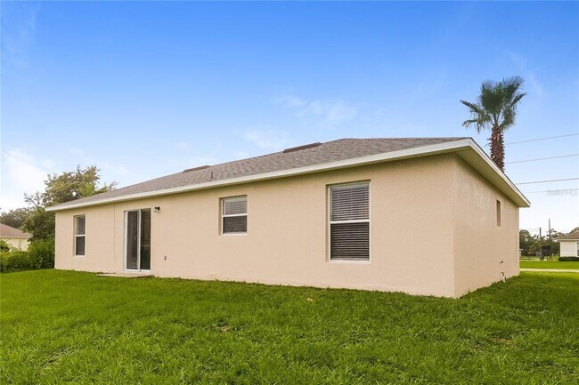 Building Photo - 15 Sawfish Ln