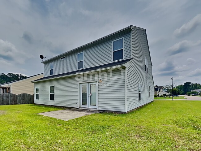 Building Photo - 400 Stoney Field Dr