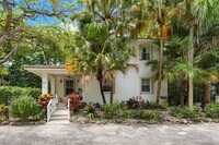 Building Photo - 3605 SW 37th Ave