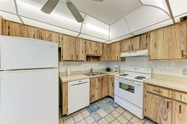 Building Photo - 5400 34th St W