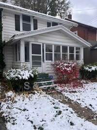 Building Photo - 1213 Edward St