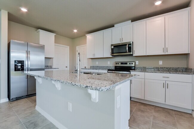 Building Photo - 5244 Stephs Field St