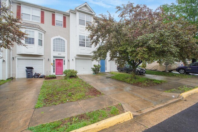 Building Photo - 405 Donelson Loop