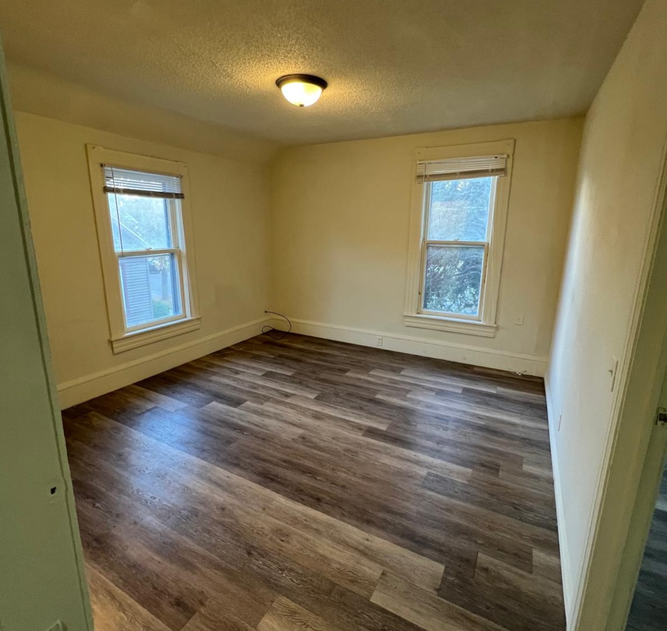 Building Photo - 1137 Bluff St