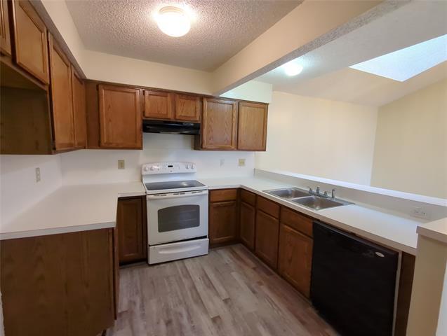 Building Photo - 7400 Rutgers Cir