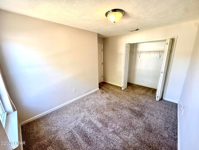 Building Photo - 4314 Catherine St