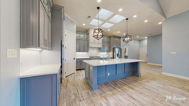 Building Photo - 5204 Balfour Ct