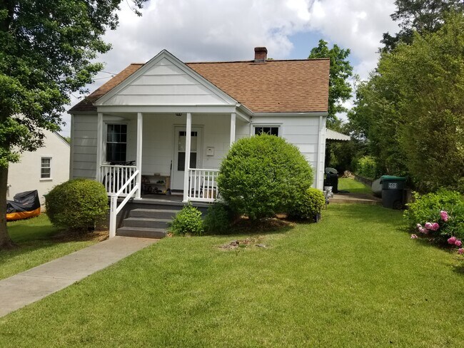 front of home - 1013 Montrose Ave