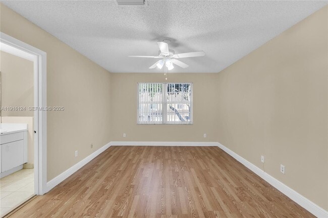 Building Photo - 304 SW 120th Ave