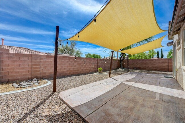 Building Photo - 616 Sam Leone Ct