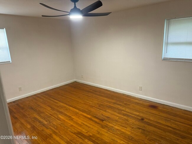 Building Photo - 7244 Sandhurst Rd S