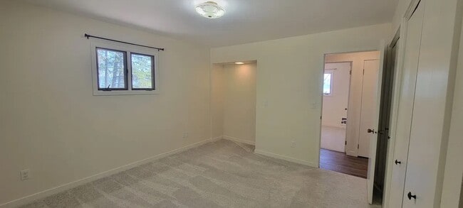 Building Photo - 110 Rimini Rd